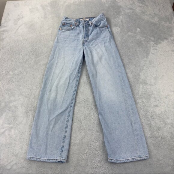 Levi's Jeans Women's Sz 25x25 Ribcage Straight Button Fly Light Blue Flare Denim - Picture 1 of 16